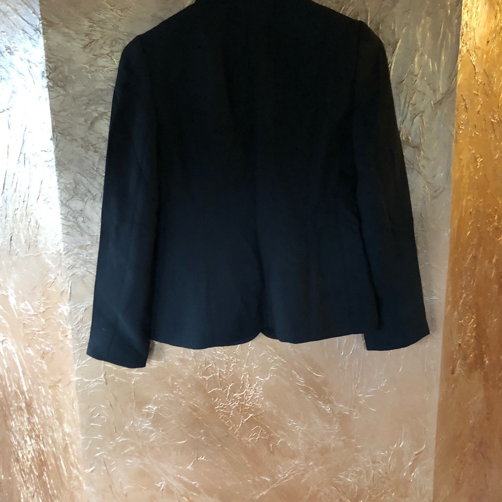 Ann Taylor Loft Basic Black Blazer Size 2 - image 2
